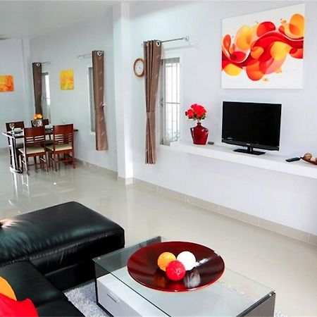 Green Leaf 1 Nai Harn 2 Bedrooms Villa Bagian luar foto